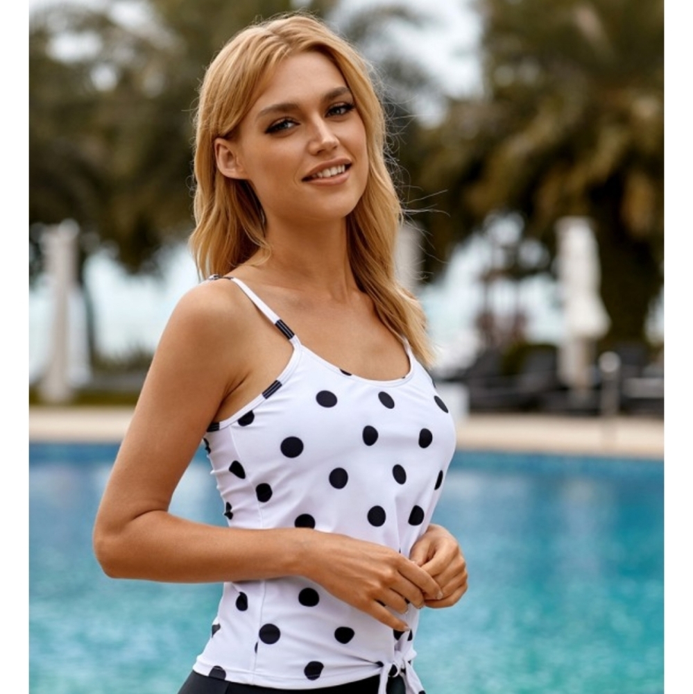 Polka Dot Knotted and black high waisted bottoms